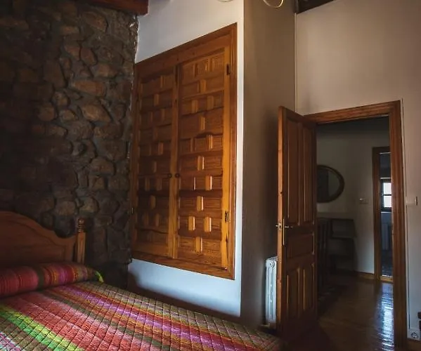 Country house La Casa De Consuelo 3 Viernoles